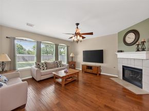 2913 Clinton PL, Round Rock TX 78665