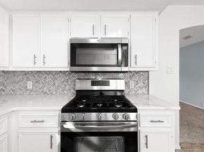 1006 Cresswell DR, Pflugerville TX 78660