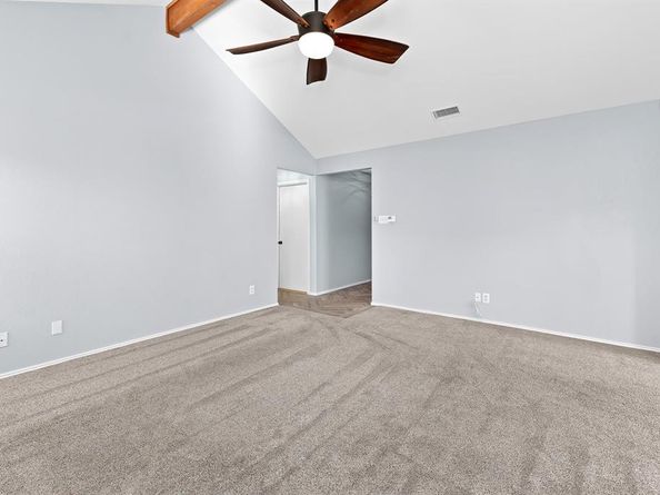 1006 Cresswell DR, Pflugerville TX 78660