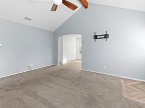 1006 Cresswell DR, Pflugerville TX 78660