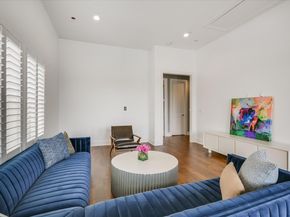 1023 Juniper ST, Austin TX 78702