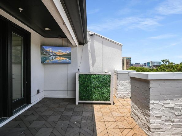 1023 Juniper ST, Austin TX 78702