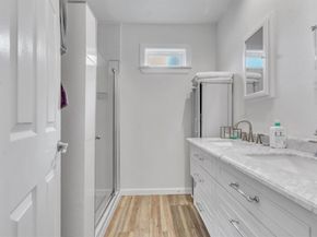 209 E Live Oak ST 1/2, Austin TX 78704