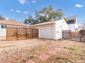 209 E Live Oak ST 1/2, Austin TX 78704
