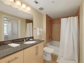 54 Rainey ST 1017, Austin TX 78701