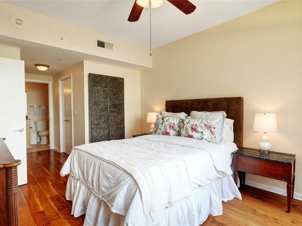 54 Rainey ST 1017, Austin TX 78701
