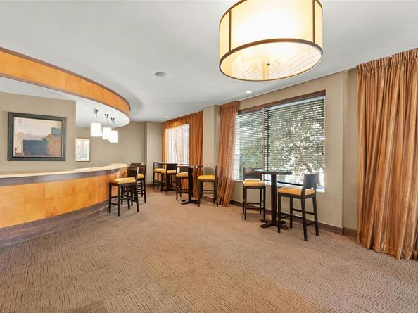 54 Rainey ST 1017, Austin TX 78701