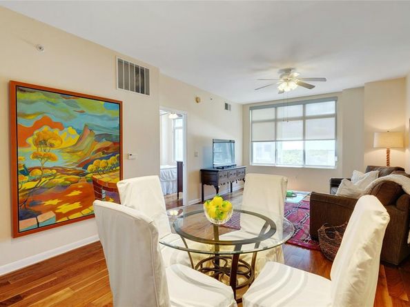 54 Rainey ST 1017, Austin TX 78701