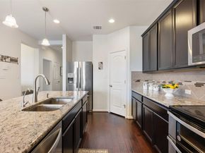 17221 Brittle LN, Pflugerville TX 78660