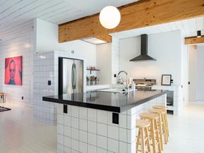 315 E Live Oak ST, Austin TX 78704