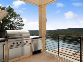 4402 Aqua Verde DR, Austin TX 78746