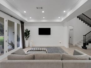 608 Lakeway DR, Lakeway TX 78734