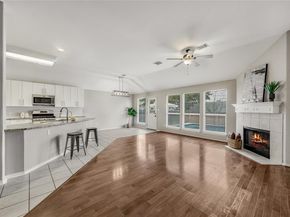 4319 S Summercrest LOOP, Round Rock TX 78681