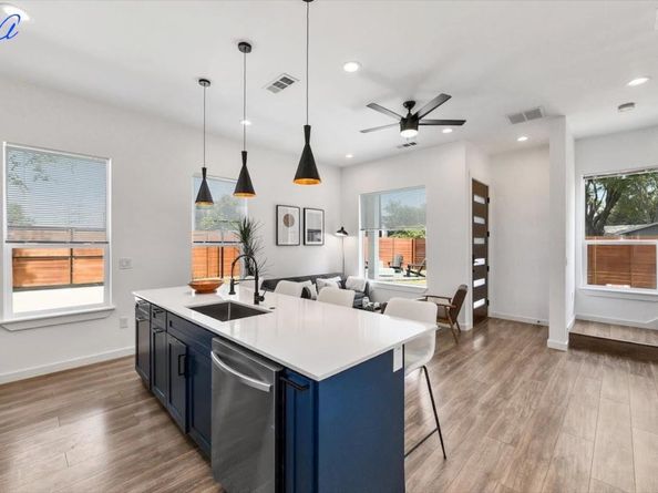 5401 Stuart Cir DR 1, Austin TX 78721