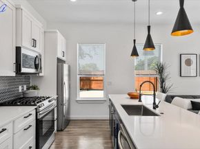 5401 Stuart Cir DR 1, Austin TX 78721