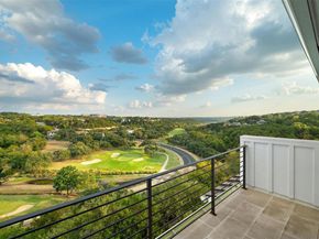 5717 Lost Horizon DR 12, Austin TX 78759