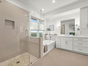 5717 Lost Horizon DR 12, Austin TX 78759