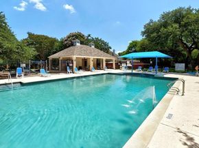 10512 Thoroughbred DR, Austin TX 78748