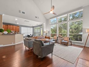 10512 Thoroughbred DR, Austin TX 78748