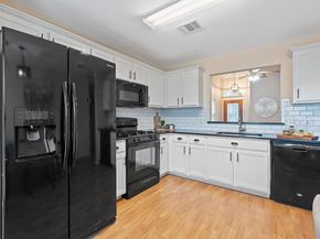 1142 Sundrop PL, Round Rock TX 78665