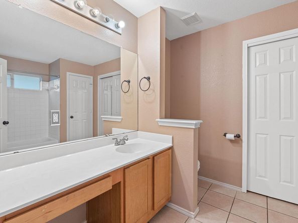 1142 Sundrop PL, Round Rock TX 78665