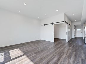 4004 Banister LN 303, Austin TX 78704