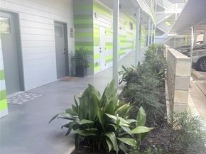 4004 Banister LN 303, Austin TX 78704