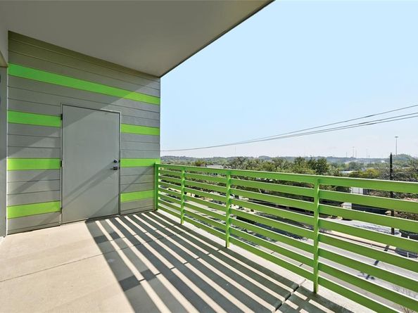 4004 Banister LN 303, Austin TX 78704