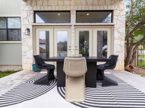 6 Monarch Oaks LN, Austin TX 78738