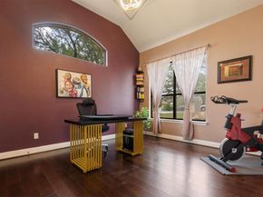 6 Monarch Oaks LN, Austin TX 78738