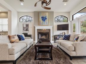 6 Monarch Oaks LN, Austin TX 78738