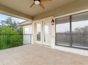 6 Monarch Oaks LN, Austin TX 78738