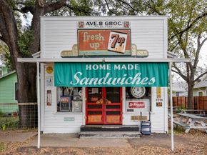 4409 Duval ST 305, Austin TX 78751
