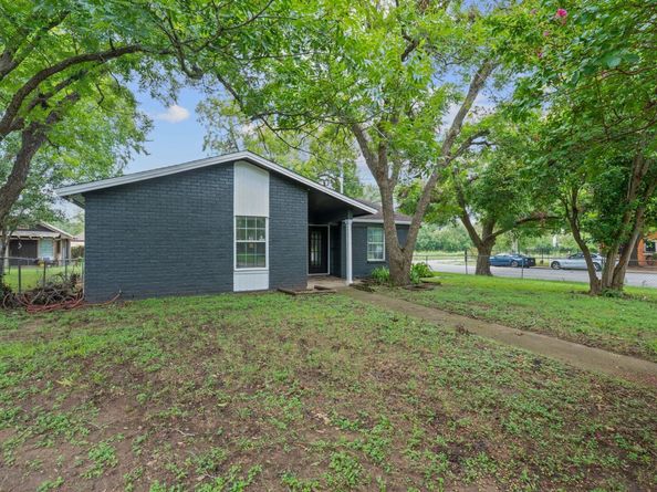 1101 Mahan DR, Austin TX 78721