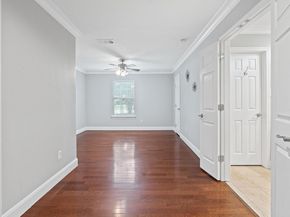 1101 Mahan DR, Austin TX 78721