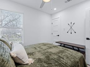 2706 Wheless LN Bldg 3, Austin TX 78723