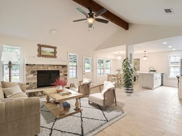 901 Garden Meadow DR, Georgetown TX 78628