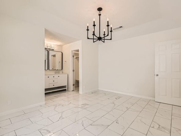 901 Garden Meadow DR, Georgetown TX 78628