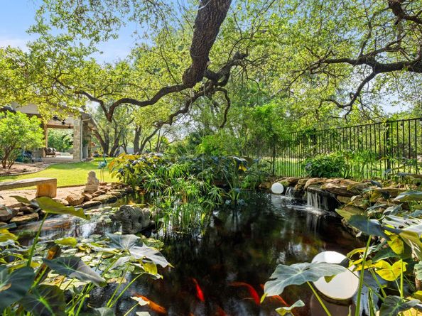300 Apache DR, Cedar Park TX 78613