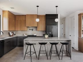 108 Comal ST, Austin TX 78702