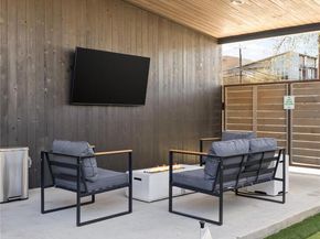 108 Comal ST, Austin TX 78702