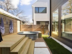 108 Comal ST, Austin TX 78702