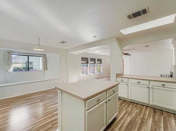 1334 Water Spaniel WAY, Round Rock TX 78664