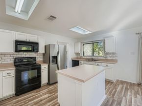 1334 Water Spaniel WAY, Round Rock TX 78664