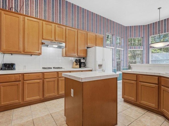 1606 Menteer DR, Cedar Park TX 78613