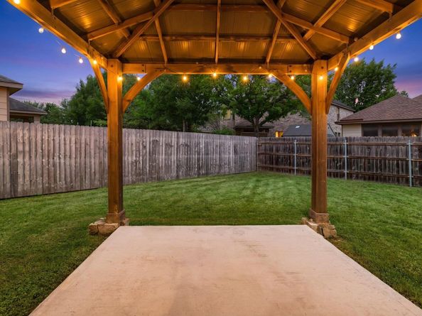 8716 Panadero DR, Austin TX 78747
