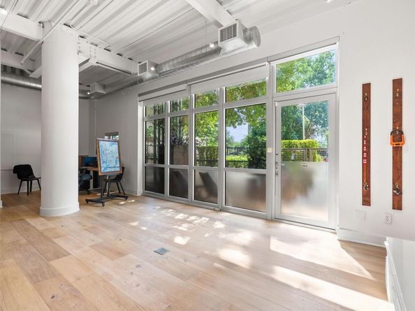 603 Davis ST 101, Austin TX 78701