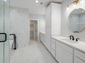 5717 Lost Horizon DR 2, Austin TX 78759