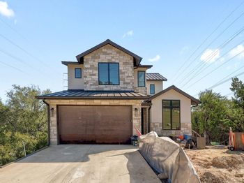 5717 Lost Horizon DR