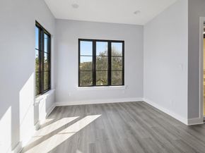 5717 Lost Horizon DR 2, Austin TX 78759